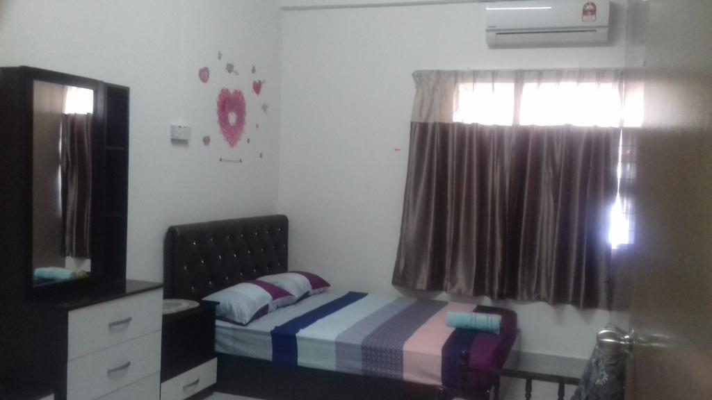 Homestay Permai 8 Sandakan Exterior photo